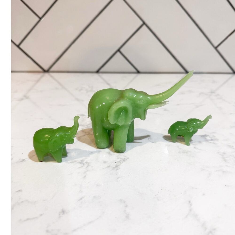 vintage faux jade jadeite-colored molded glass elephant family figurine set 80s